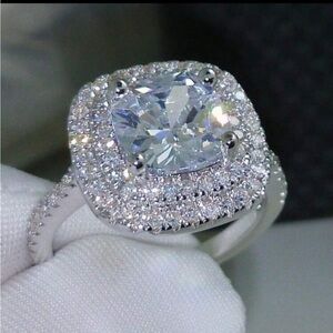 Cushion cut engagement style coat